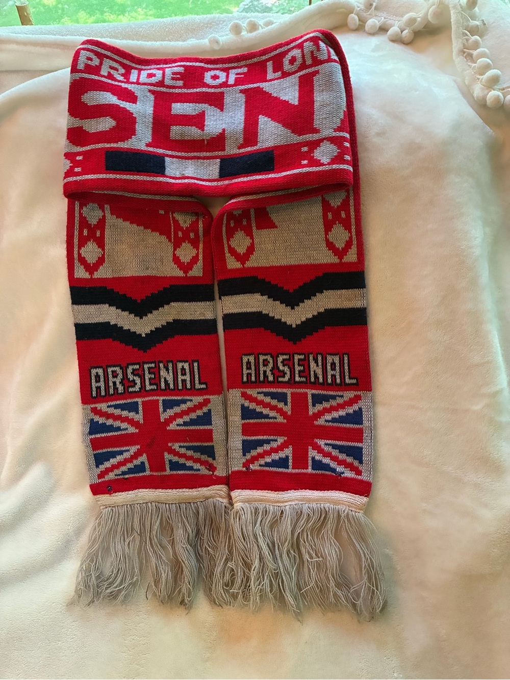 Arsenal Official Red and White Football Supporter Scarf